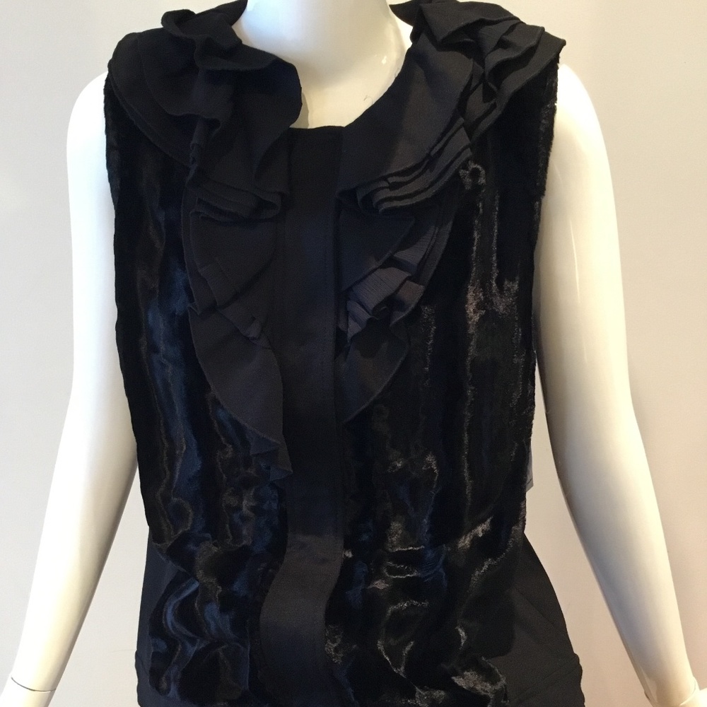 Alfani M Medium black faux fur ruffle collar vest NEW NWT MINT